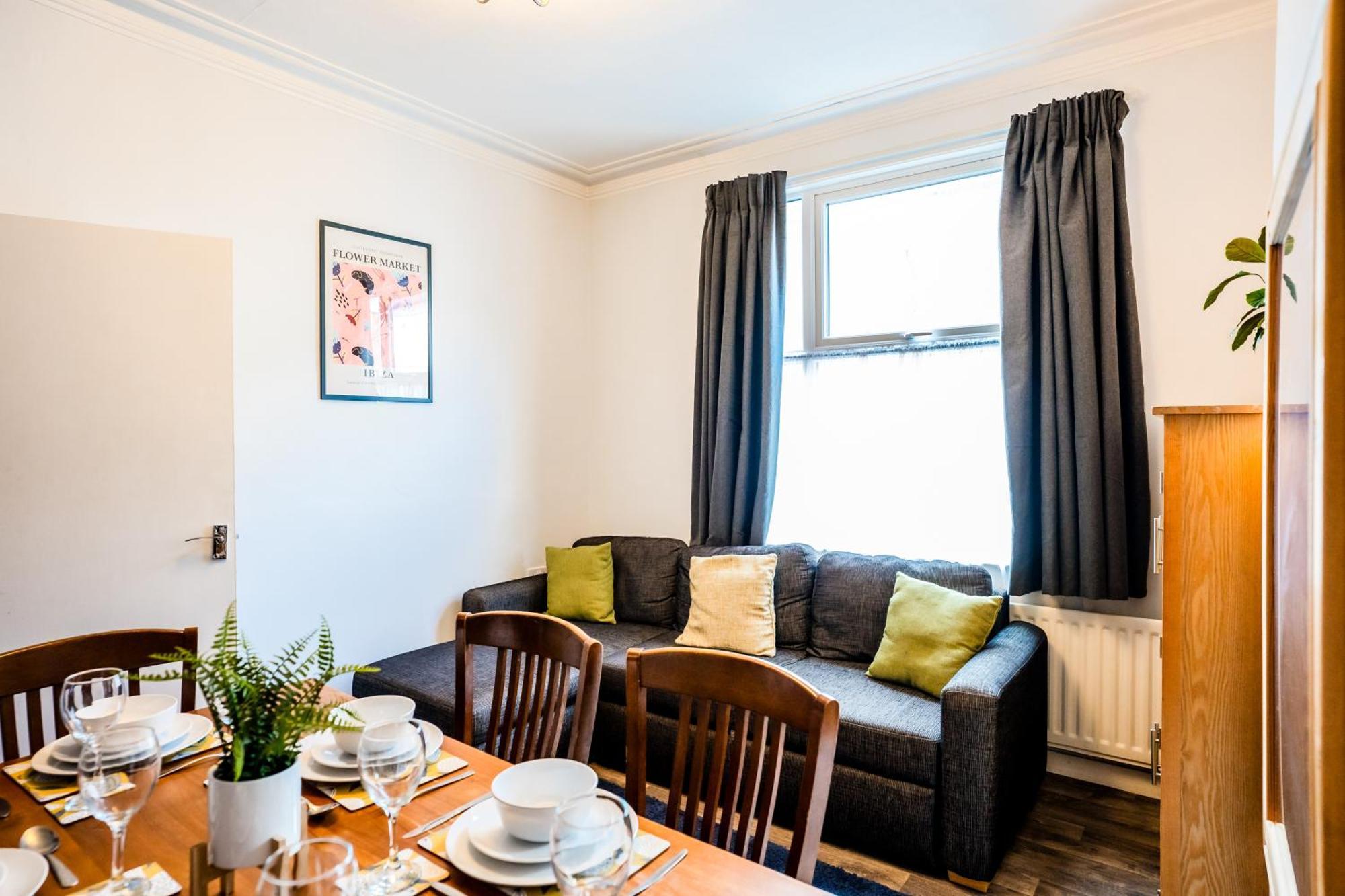 The Tigers Townhouse Apartment เลสเตอร์ ภายนอก รูปภาพ